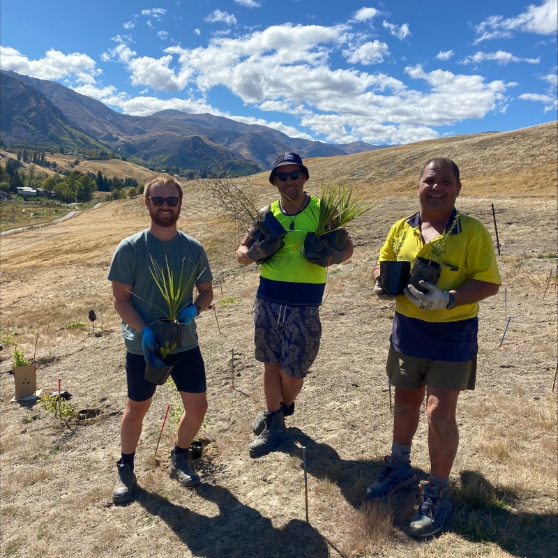 native tree planting day (2)